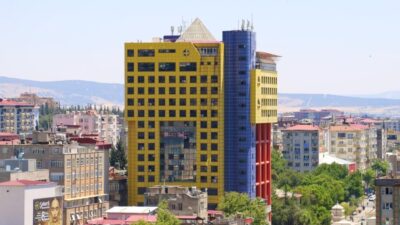 ‘Dünyanın en saçma binasının’ yıkılacağı tarih belli oldu