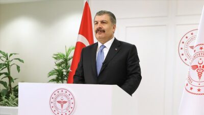 Bakan Koca duyurdu! Aşı yaşı 35’e düştü