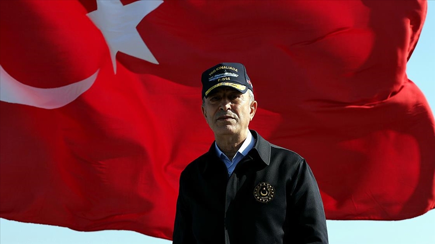 Bakan Akar’dan ‘Mehmetçik görevinin başında’ mesajı