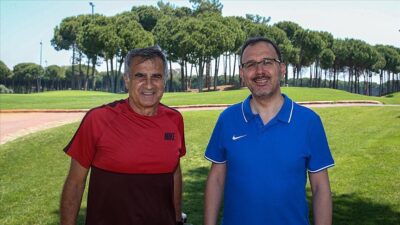 Gençlik ve Spor Bakanı Mehmet Muharrem Kasapoğlu, Antalya kampında teknik