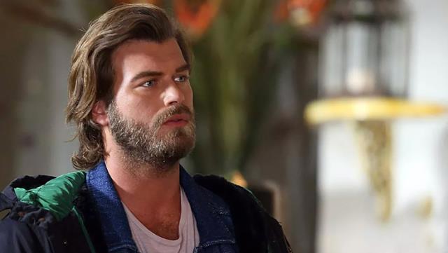 Kıvanç Tatlıtuğ’un yeni imajı damga vurdu