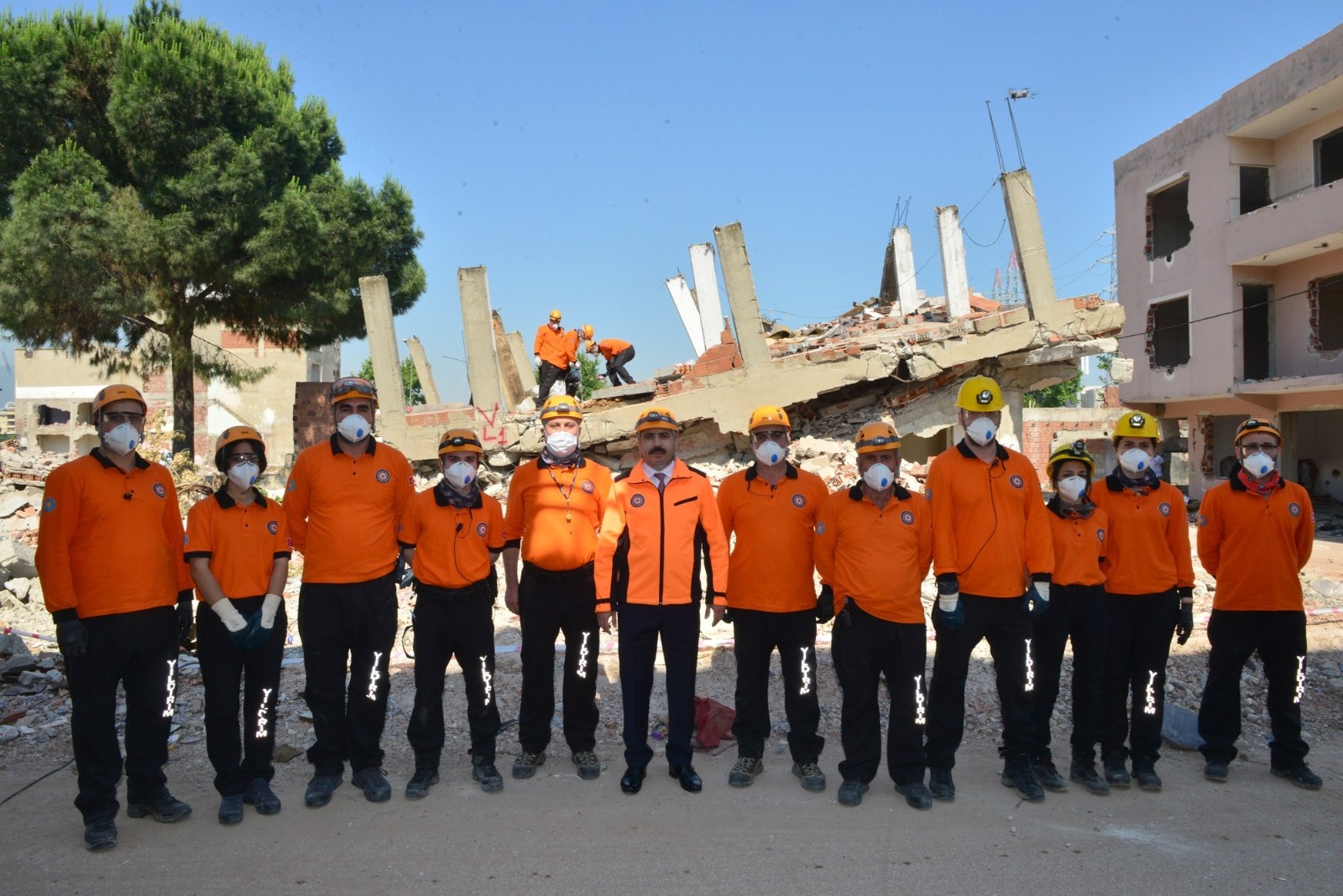 Yıldırım afetlere 7/24 hazır