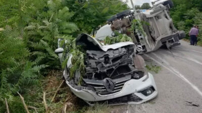 Balıkesir’de feci kaza! 3 kişi öldü, 3 kişi yaralandı