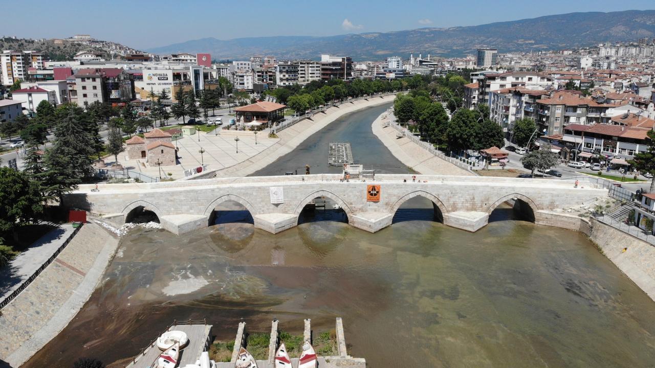 770 yıllık kitabe yerine konuldu