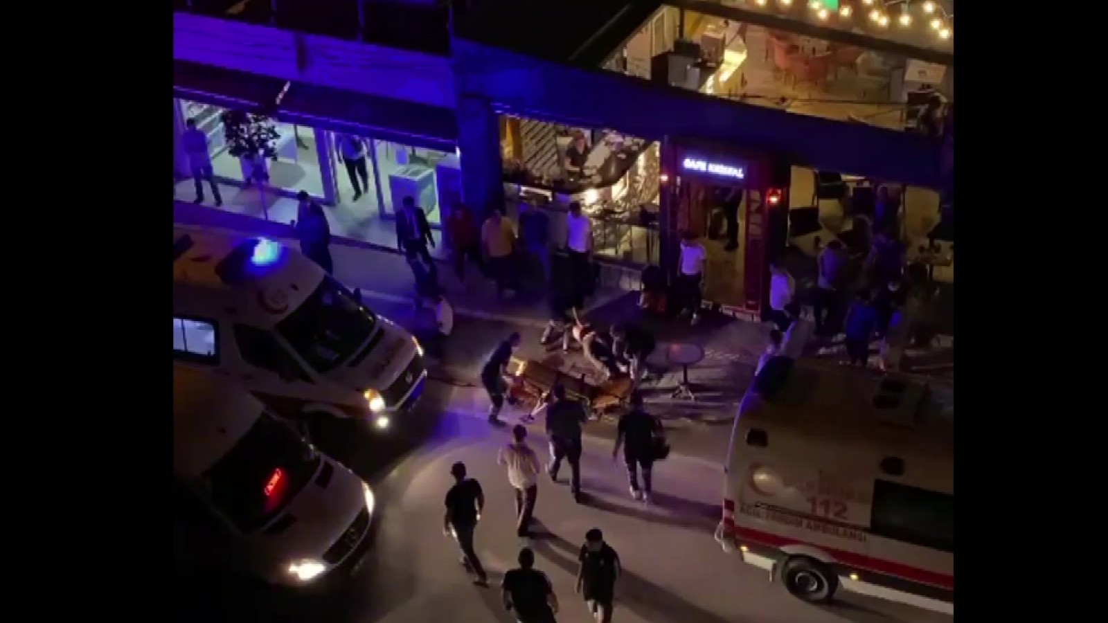 Bursa’da ortalık savaş alanına döndü! Ölü ve yaralılar var Bursa’da ortalık savaş alanına döndü! Ölü ve yaralılar var