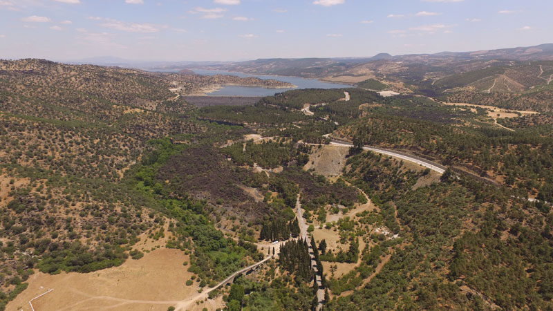 Manisa'nın Salihli ilçesinde, 12 bin yıl önce yanardağların patlaması sonucunda