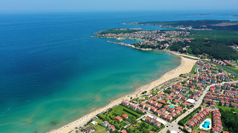 Karadeniz'in en popüler yaz destinasyonları arasında yer alan Kandıra, mavi