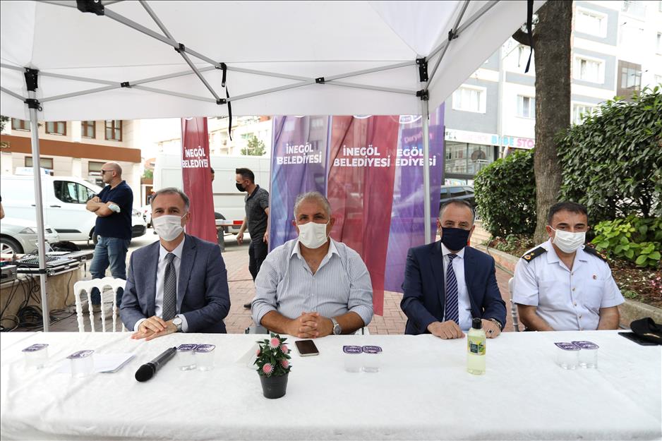 İnegöl’de protokol ve vatandaşlar bayramlaşma töreninde bir araya geldi