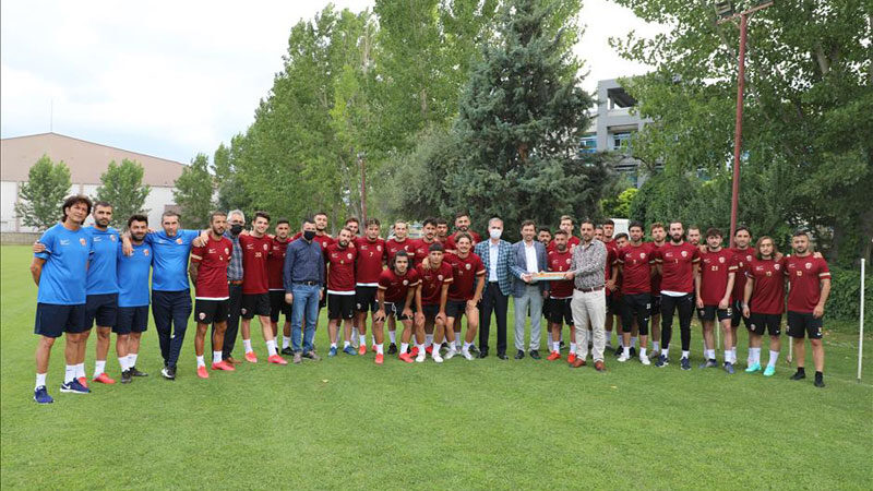 TFF 2.Lig’de mücadele eden Bordo Beyazlı ekip İnegölspor, yeni sezon