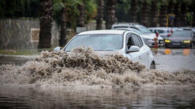 Meteoroloji’den ani sel uyarısı