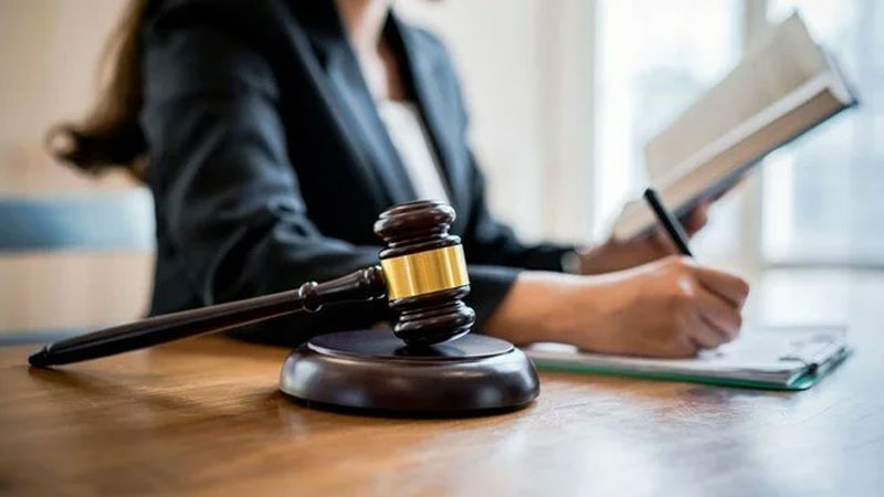 Sahte hakim savcıyı da kandırdı! Evlilikleri 3 yıl sürdü