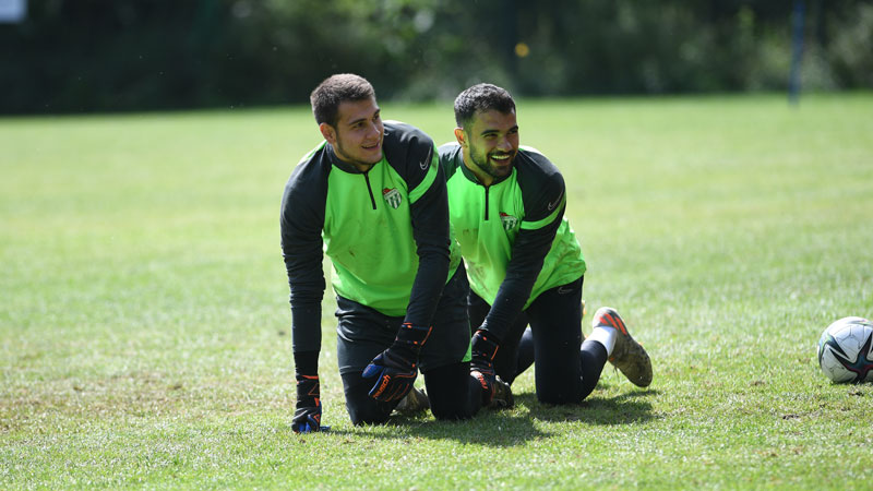 Kalecilerden Timsah yürüyüşü Kalecilerden Timsah yürüyüşü