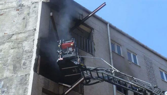 İstanbul Kağıthane’deki imalathanede yangın İstanbul Kağıthane’deki imalathanede yangın