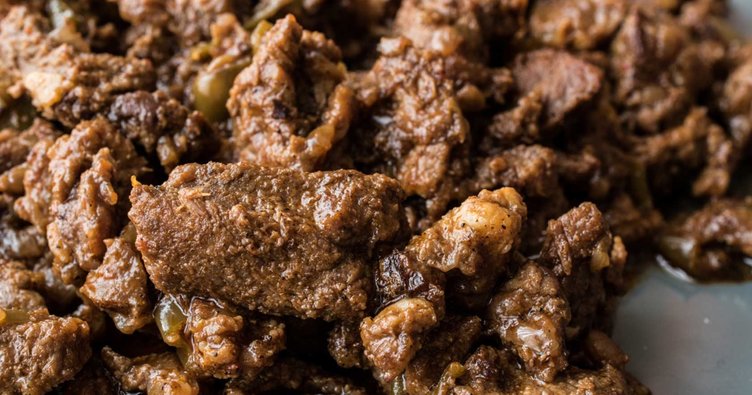 Dana kavurma tarifi: Tam kıvamında lokum gibi kurban etinden kavurma nasıl yapılır? Dana kavurma tarifi: Tam kıvamında lokum gibi kurban etinden kavurma nasıl yapılır?