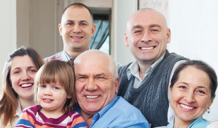 Bayram önce gönüllere gelir