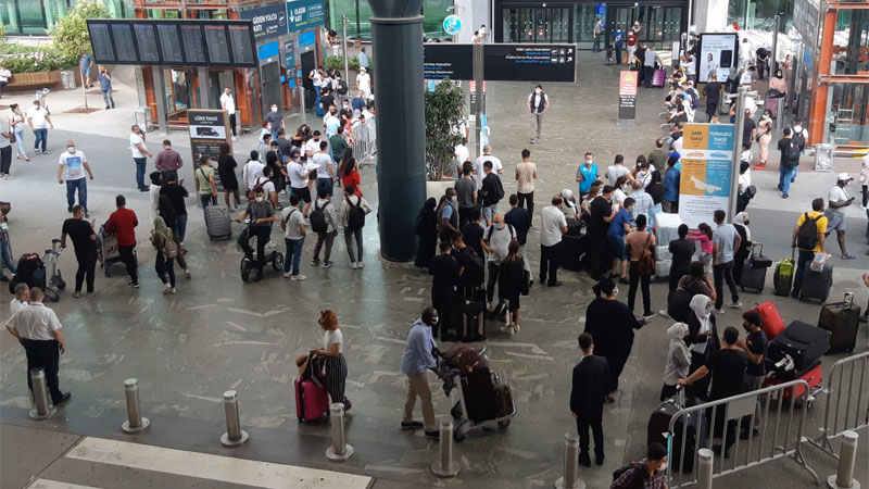 Havalimanlarında bayram dönüşü yoğunluğu! Pandemi döneminin rekoru bekleniyor