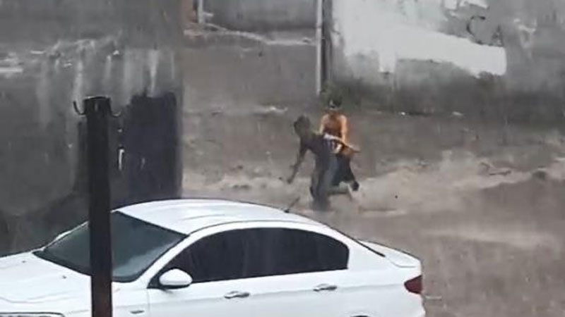 Görüntüler Bursa’dan! Son anda kurtuldular