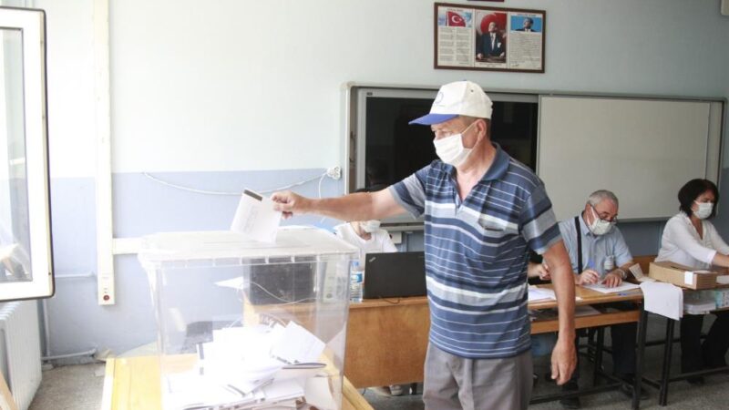 Bulgaristan seçimleri için Bursa’da oy verme işlemi başladı Bulgaristan’da geçen nisan ayında yapılan ancak hükümet kurulmasını sağlayamayan seçimler