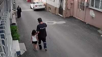 Bursa’da mide bulandıran olay! 5 yaşındaki kızı ara sokağa götürüp dudaklarından öptü!