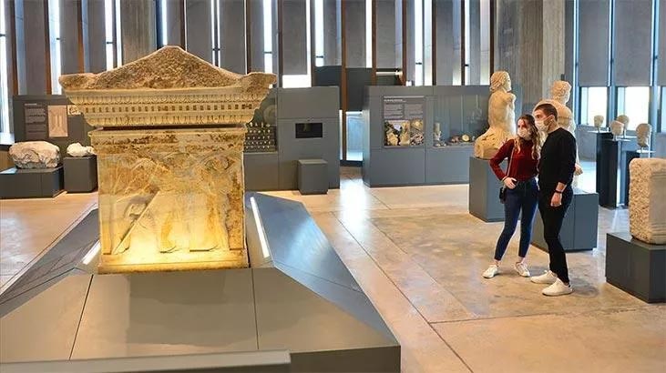 Twitter’dan açıkladılar! 18 yaş altı ve 65 yaş üstü için ücretsiz