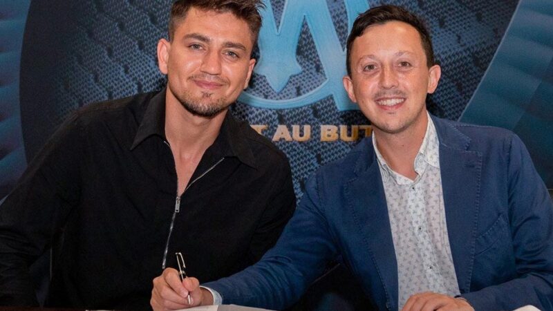 Cengiz Ünder kariyerini Fransa'da sürdürecek. Marsilya milli futbolcuyu satın alma opsiyonuyla sezon sonuna