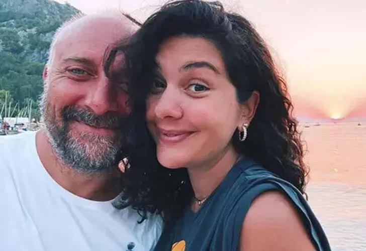 Bergüzar Korel’den hamilelik pozu: 25 haftayı bitirdim