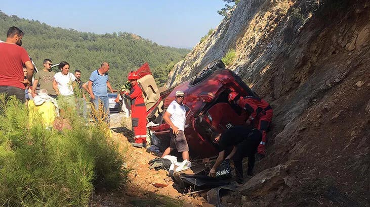Muğla’da otomobil devrildi: 5 yaralı