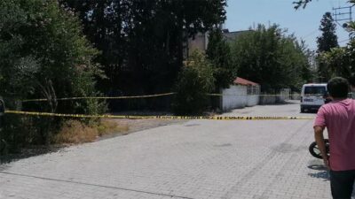 Boşanma aşamasındaki eşini öldürüp, kayınpederini yaraladı