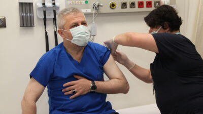 Bursa’da gençler aşıdan kaçıyor!