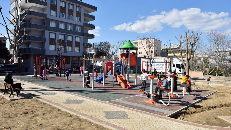 Yıldırım parklarla donatılıyor Yıldırım parklarla donatılıyor