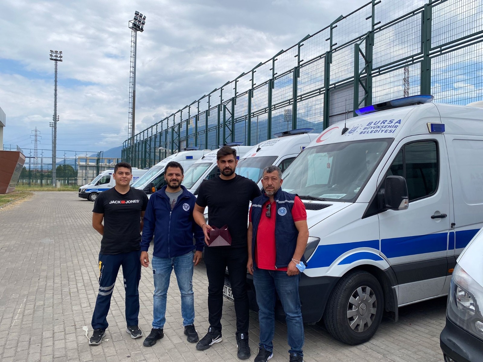 AK Partili gençlerden bayram ziyareti