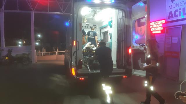 Fabrikada gıda zehirlenmesi: 13 işçi hastaneye kaldırıldı Fabrikada gıda zehirlenmesi: 13 işçi hastaneye kaldırıldı