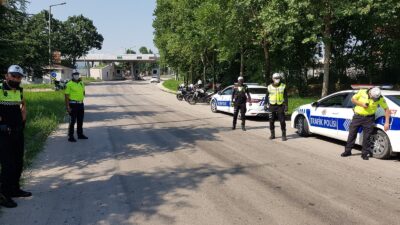 Bursa’da bayram öncesi sıkı denetim! Tek tek durduruldular