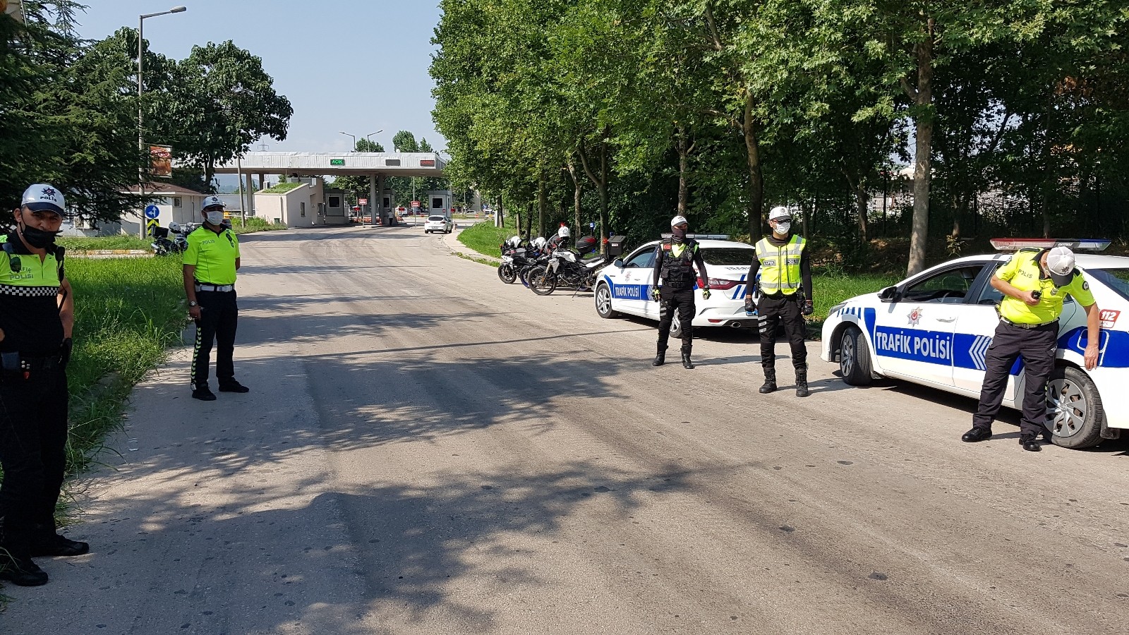 Bursa’da bayram öncesi sıkı denetim! Tek tek durduruldular Bursa’da bayram öncesi sıkı denetim! Tek tek durduruldular