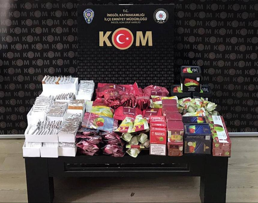 Bursa’da gümrük kaçağı cep telefonları ele geçirildi