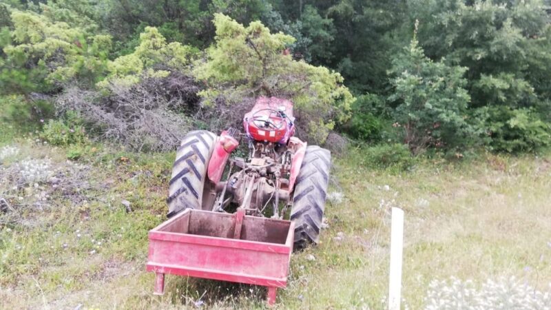 Bursa’da iki kardeşin korkunç sonu Bursa'nın İznik ilçesinde devrilen traktörün sürücüsü Kadir Biçer (17) ile