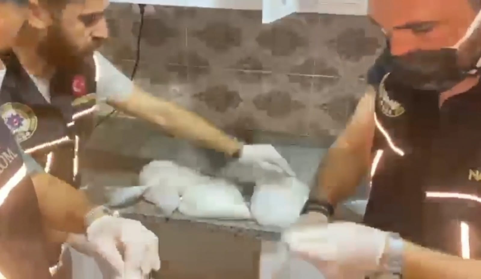 Bursa’da buzdolabından çıkanlar şoke etti