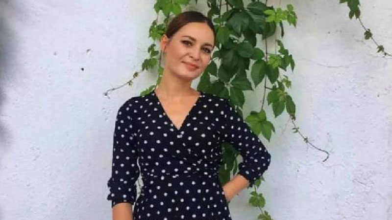 Balıkesir’de TIR’la çarpışan otomobilde yaralanan Kübra Aygörmüş’ün (29), tedavi gördüğü