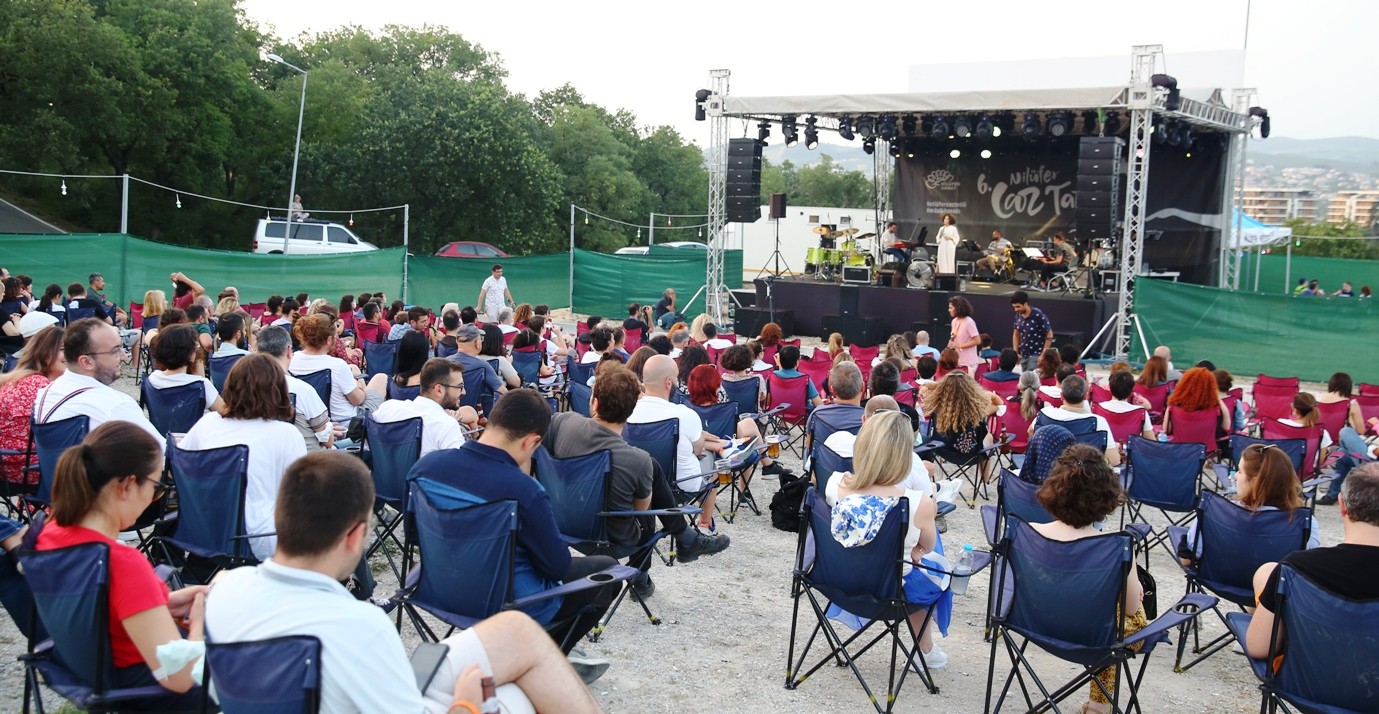 Caz Tatili’nde muhteşem gece Caz Tatili’nde muhteşem gece