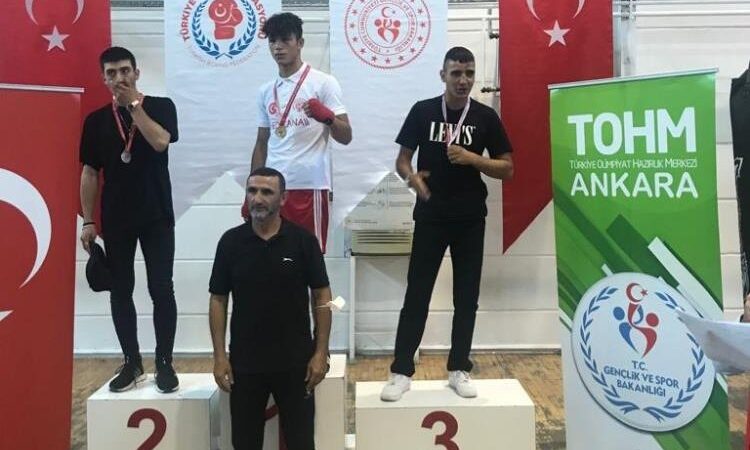 Bursa Emniyet Spor Kulübü, Liseler Arası Türkiye Boks Şampiyonasından başarıyla