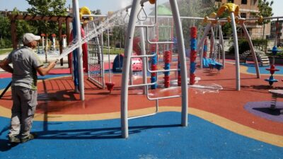 İnegöl’de bayram temizliği sürüyor