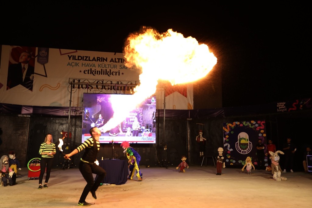 Yetenek Sirkiniz İnegöllülerle buluştu Yetenek Sirkiniz İnegöllülerle buluştu