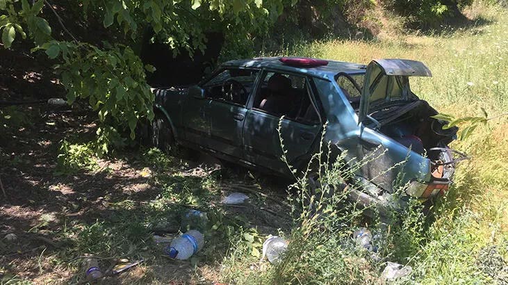 30 metreden yuvarlanan otomobilin sürücüsü öldü