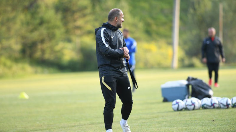 Mustafa Er Avrupa’yı hedef gösterdi Mustafa Er Avrupa’yı hedef gösterdi