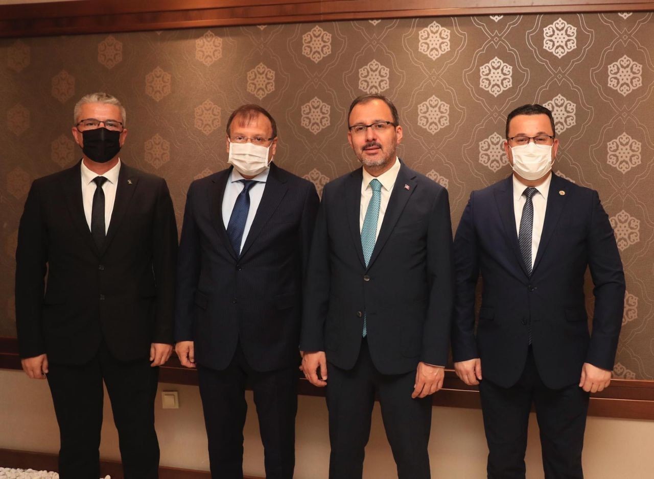 Mustafakemalpaşa’ya yeni spor yatırımları müjdesi Mustafakemalpaşa’ya yeni spor yatırımları müjdesi