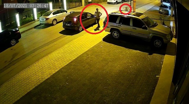 Bursa’da 10 katlı düğün pastasını çaldılar