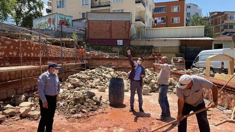 Kestel’in ilk Millet Kıraathanesi ve Kütüphanesi’nde çalışmalar sürüyor Kestel Belediyesi tarafından ilçeye kazandırılacak olan Millet Kıraathanesi ve Kütüphanesi’ndeki