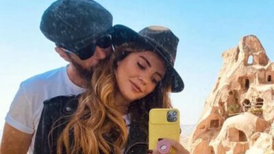 Tek kalemde sildi! Ünlü çiftten kötü haber!