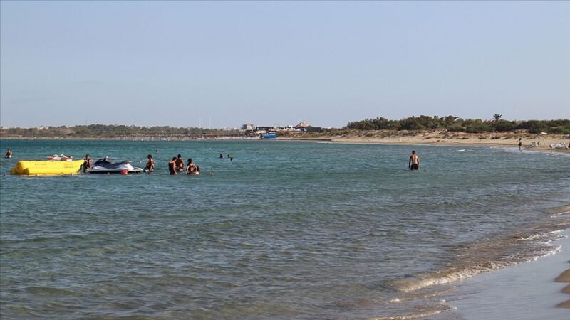 Kuzey Kıbrıs Türk Cumhuriyeti'nde (KKTC) yeni tip koronavirüsle (Kovid-19) mücadele