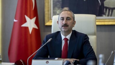 Adalet Bakanı açıkladı! Yangınlar için başsavcılıklar devrede